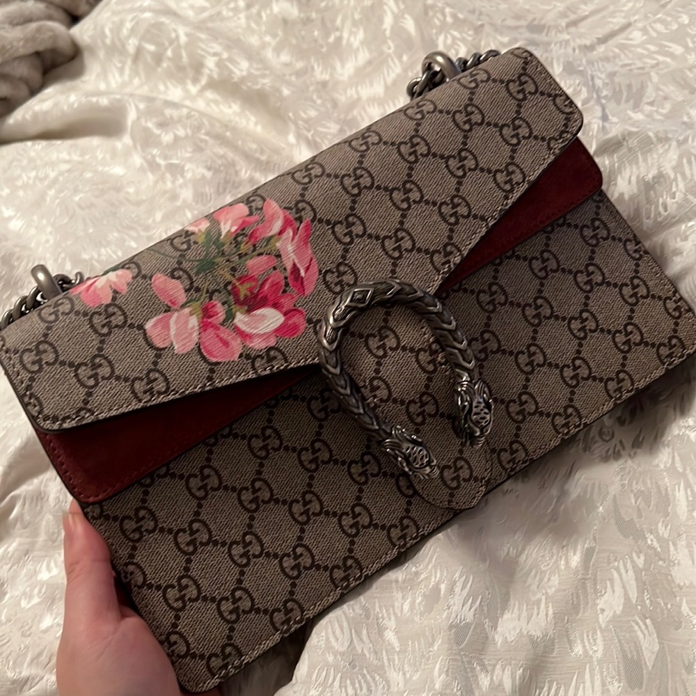 Limited edition bloom Gucci bag medium